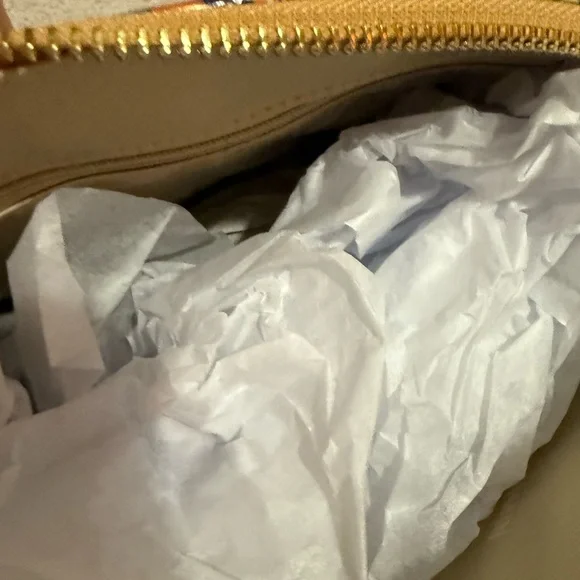 NWT BRAHMIN LARGE DUXBURY MULTI BANDANA 
“ONLY OPENED TO TAKE PHOTOS” - Picture 11 of 15